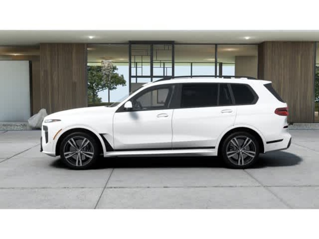 New 2026 BMW X7 M60i SUV