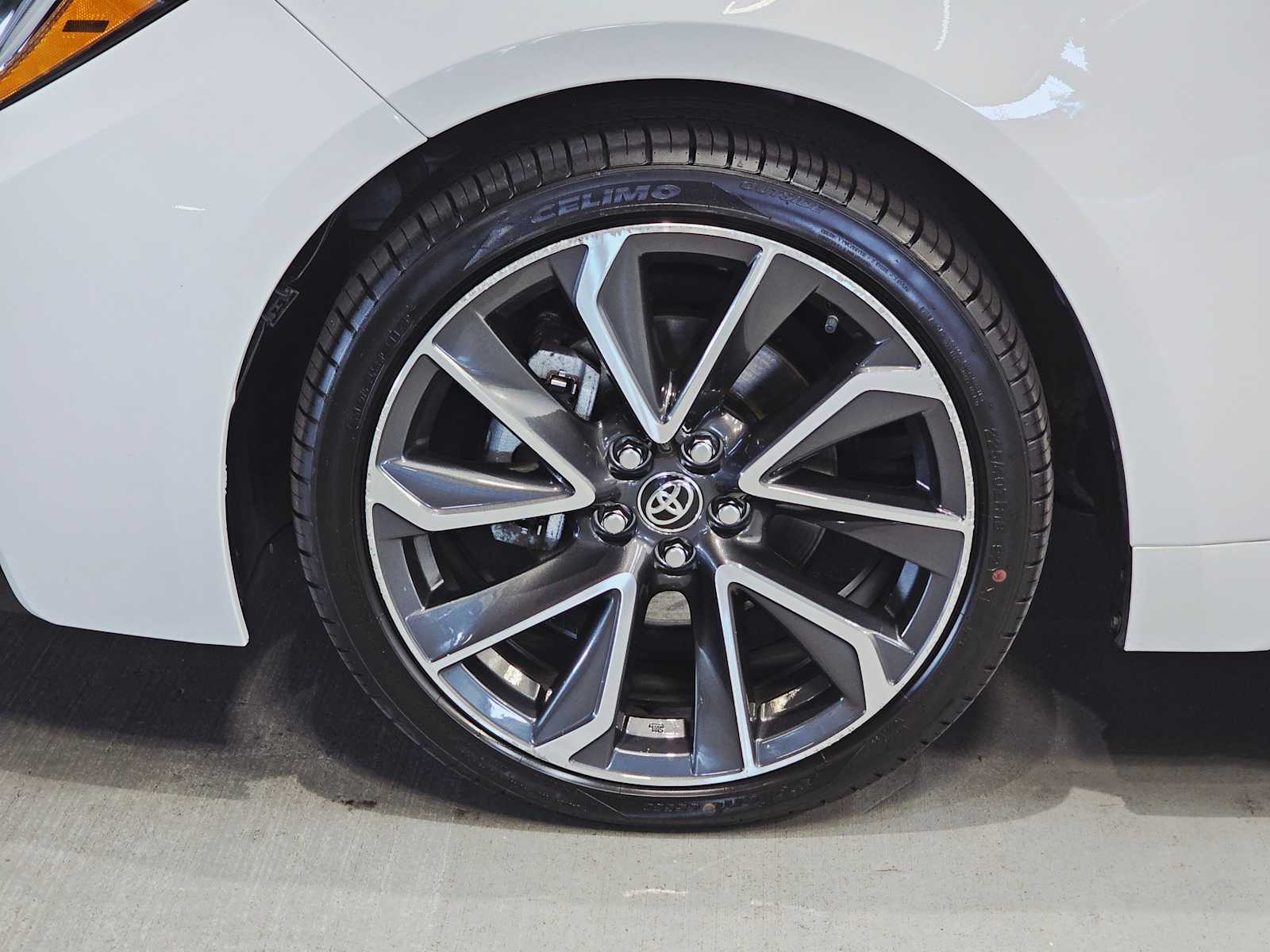 Thumbnail: 2020 Toyota Corolla - 8