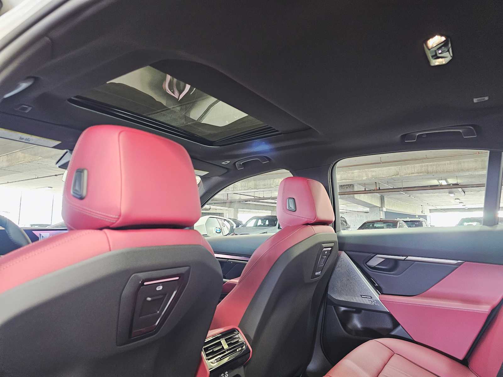 Thumbnail: 2026 BMW i5 - 26