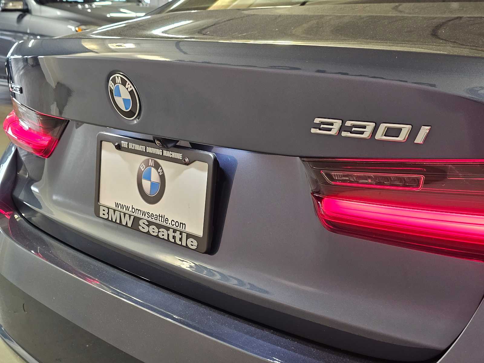 Thumbnail: 2025 BMW 3 Series - 6