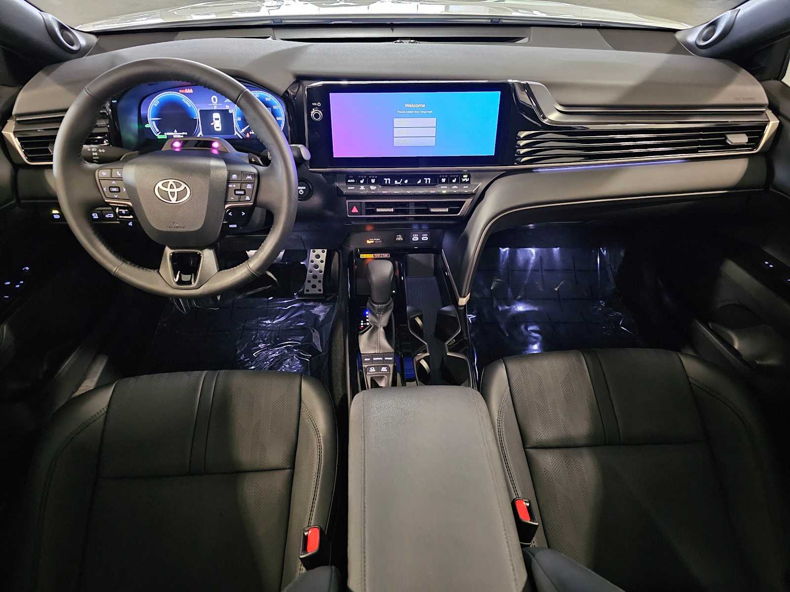 Thumbnail: 2025 Toyota Camry - 10