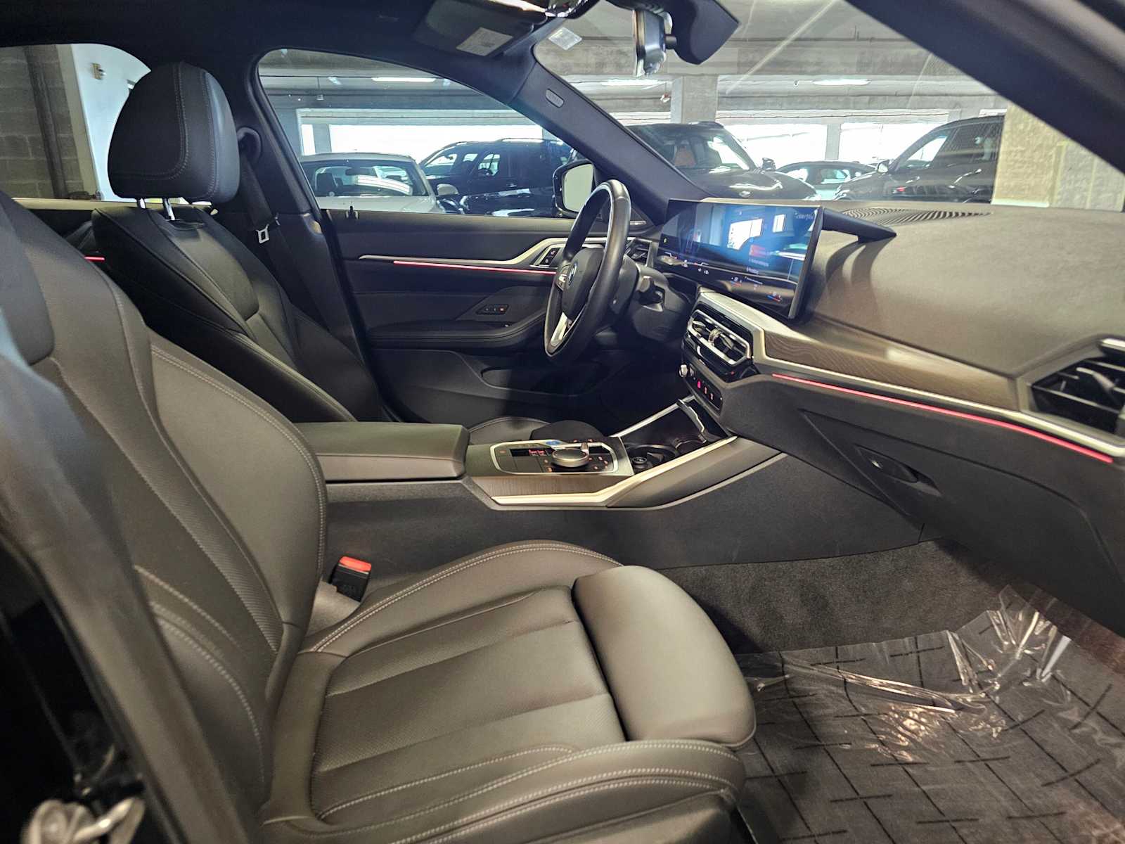 Thumbnail: 2023 BMW i4 - 40