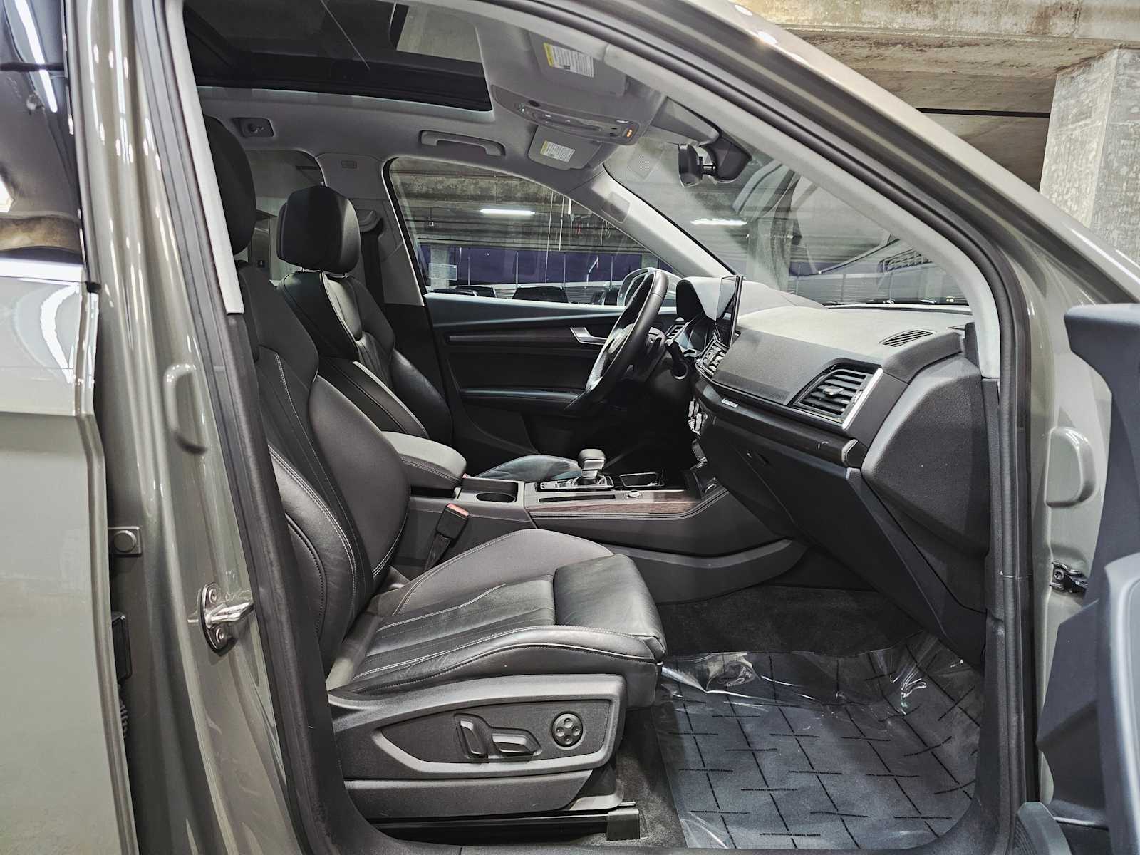 Thumbnail: 2024 Audi Q5 - 27