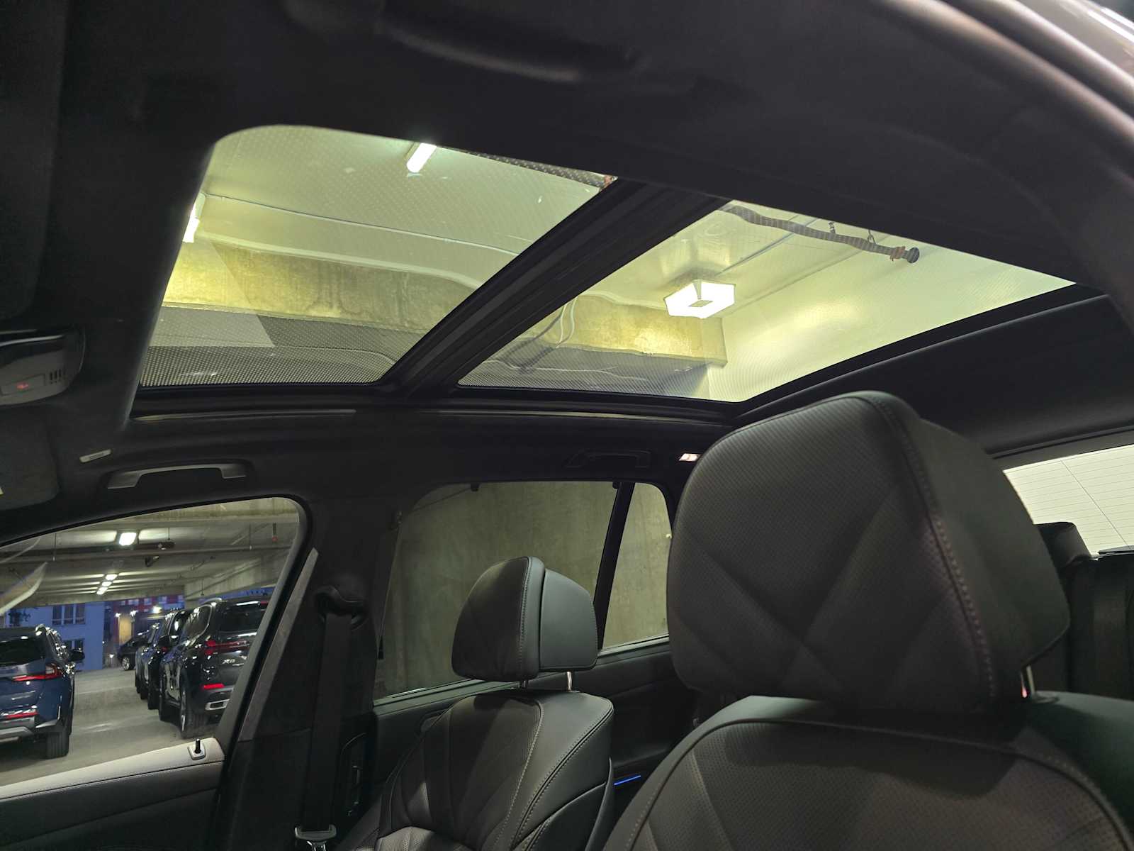 Thumbnail: 2026 BMW X5 - 24