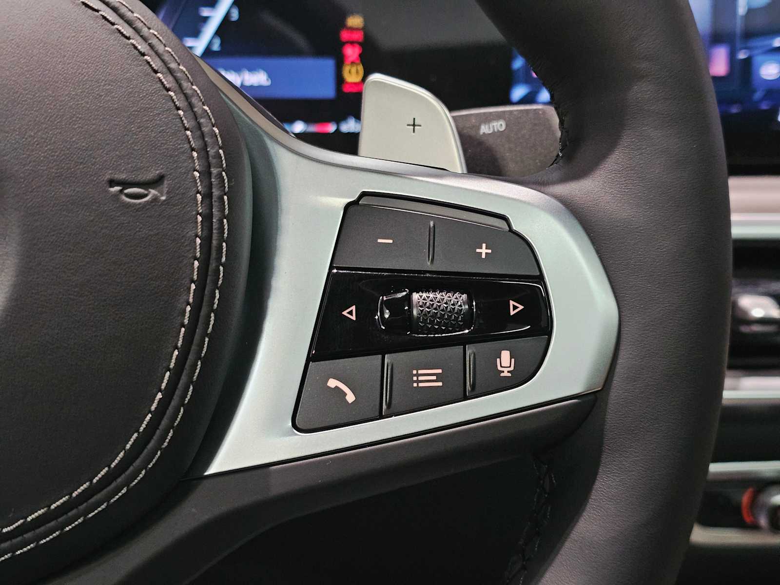 Thumbnail: 2026 BMW X6 - 12