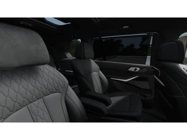 Thumbnail: 2026 BMW X7 - 12