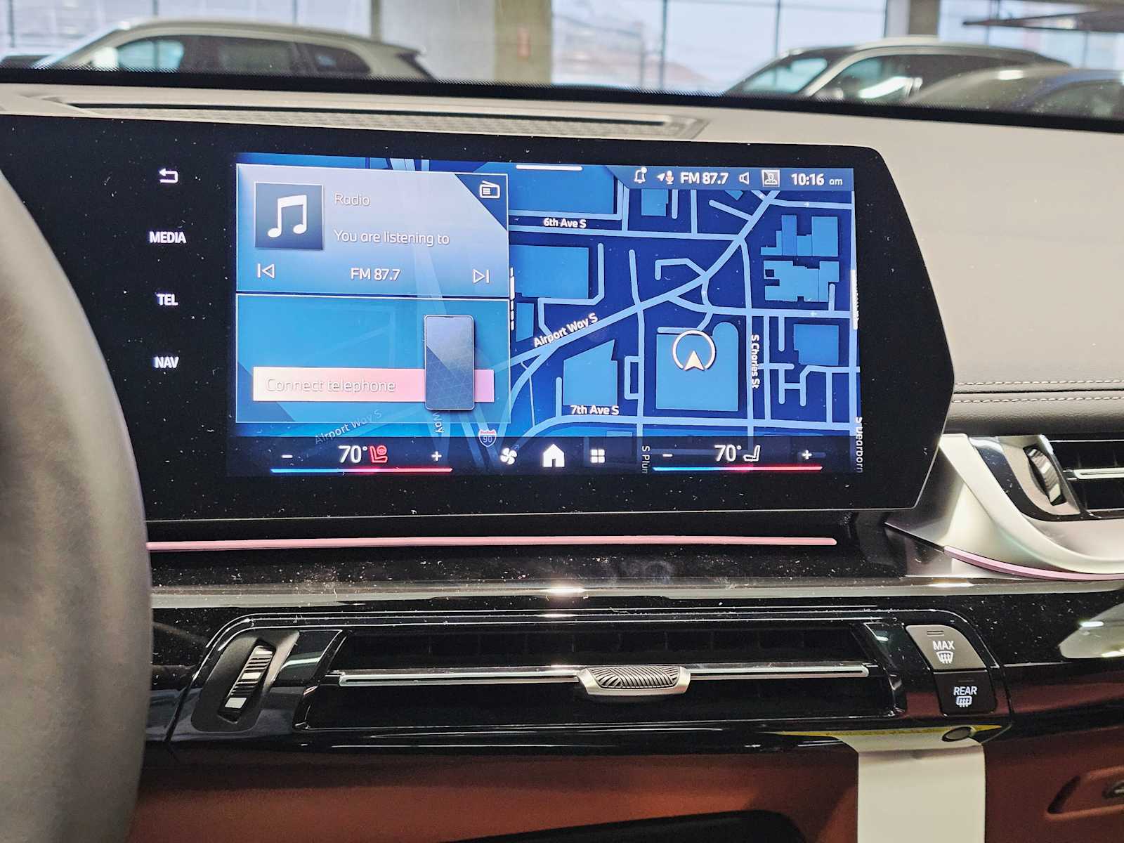 Thumbnail: 2026 BMW X1 - 16