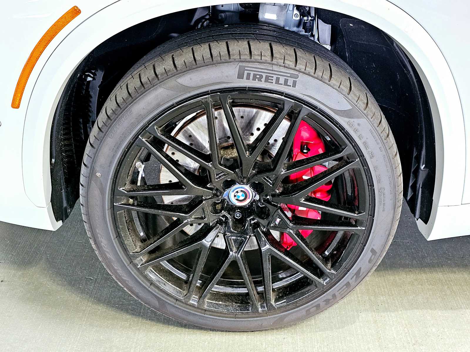 Thumbnail: 2025 BMW X5 - 8