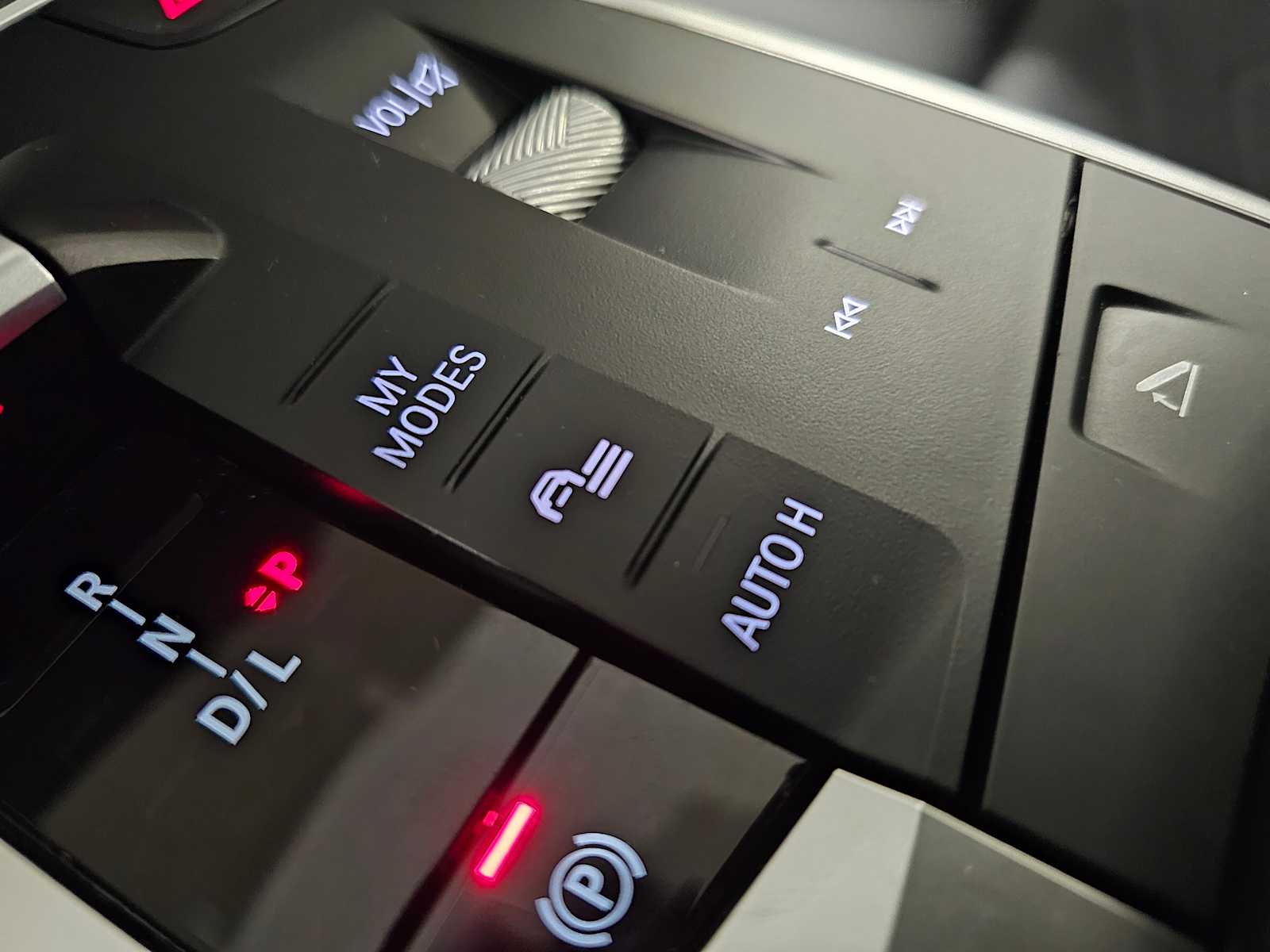 Thumbnail: 2025 BMW X1 - 21