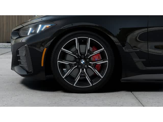 Thumbnail: 2025 BMW i4 - 7