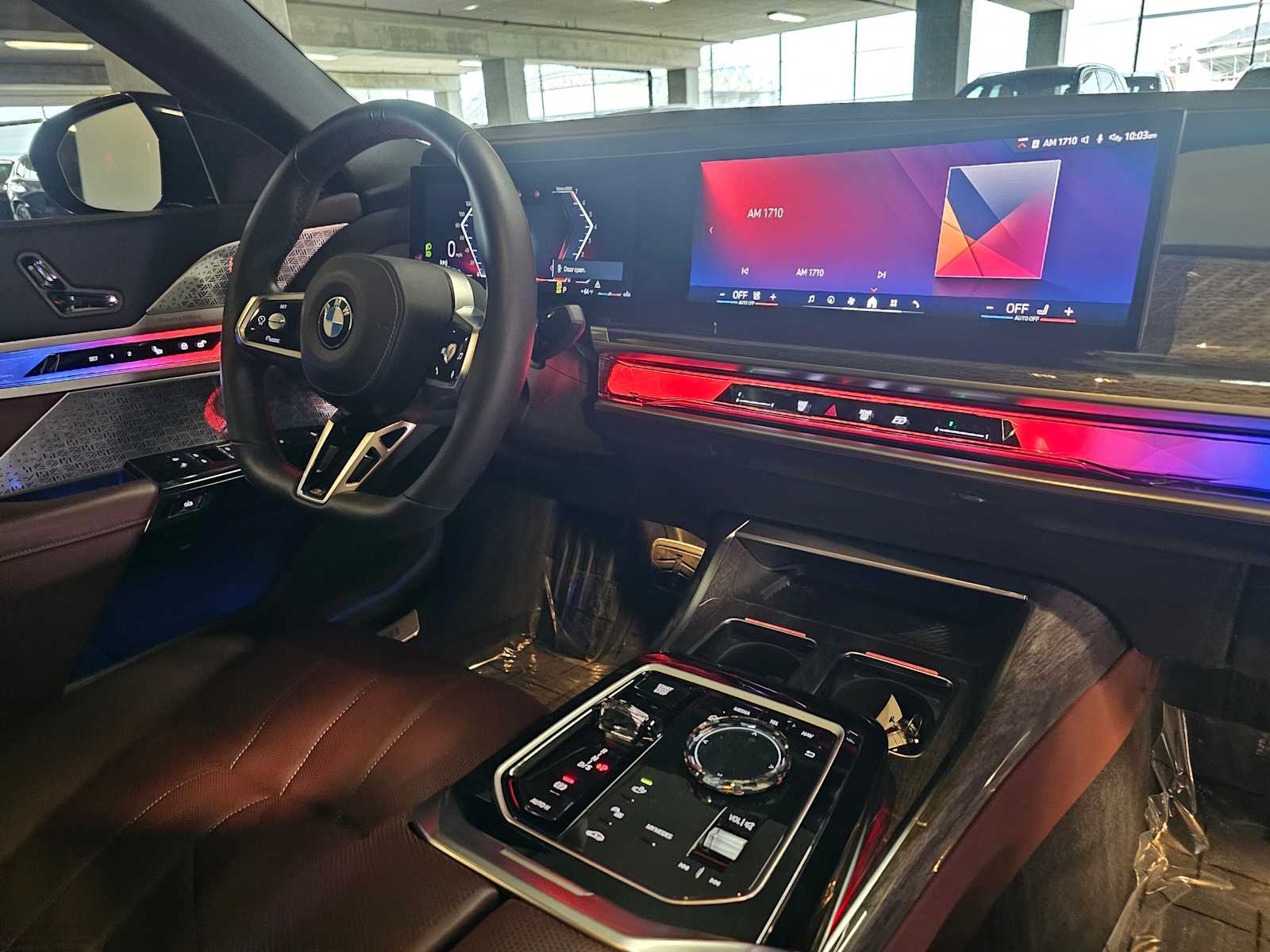 Thumbnail: 2025 BMW 7 Series - 16