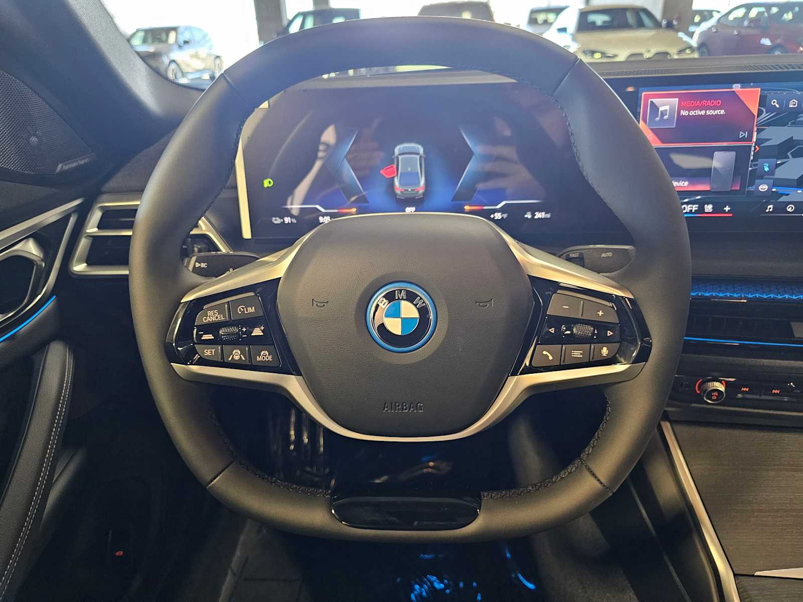 Thumbnail: 2026 BMW i4 - 11