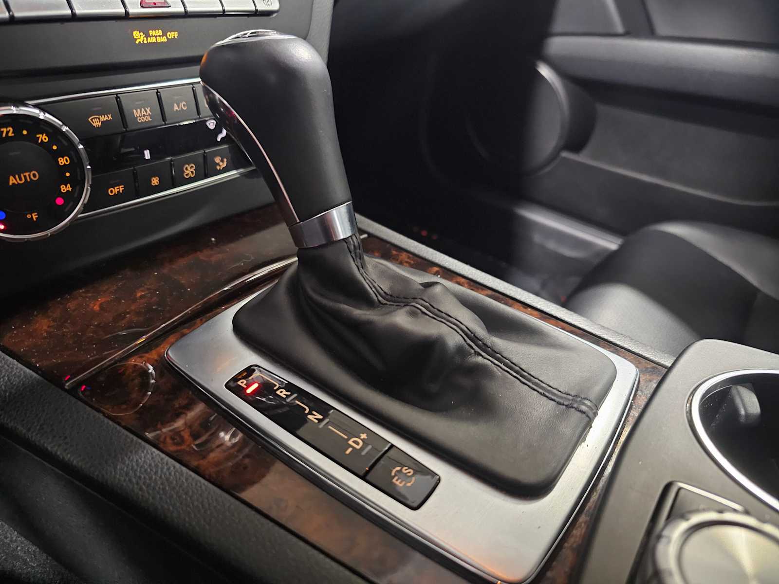 Thumbnail: 2013 Mercedes-Benz C-Class - 24