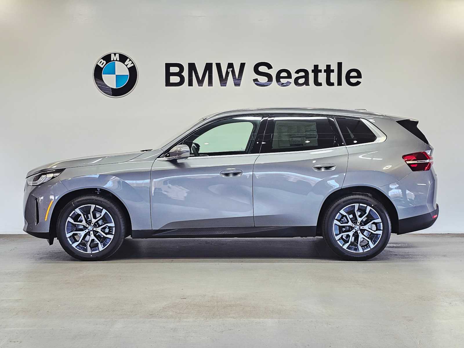 Thumbnail: 2026 BMW X3 - 3