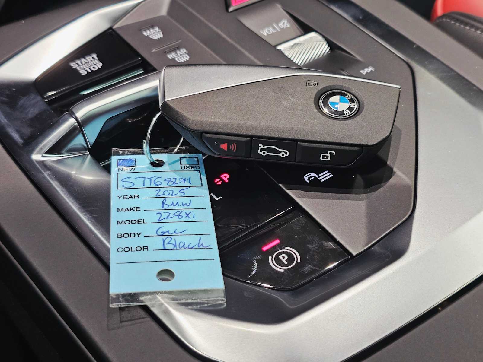 Thumbnail: 2025 BMW 2 Series - 30