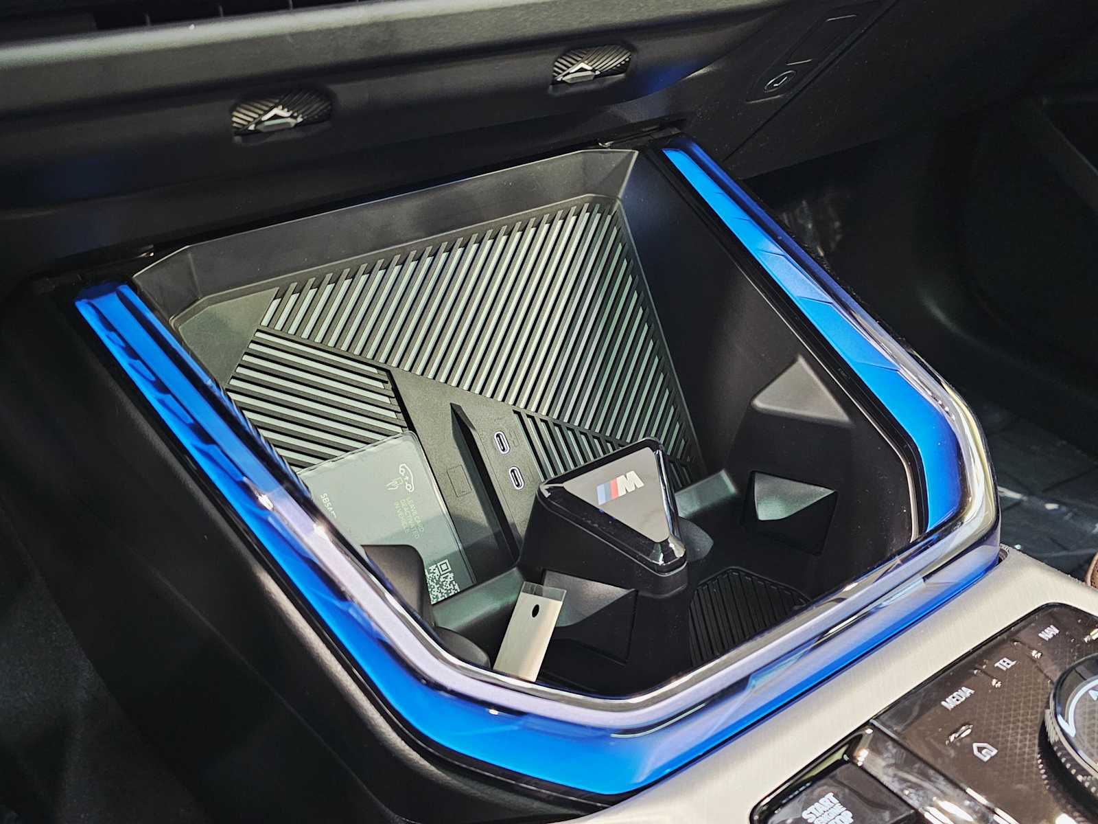 Thumbnail: 2026 BMW X3 - 19