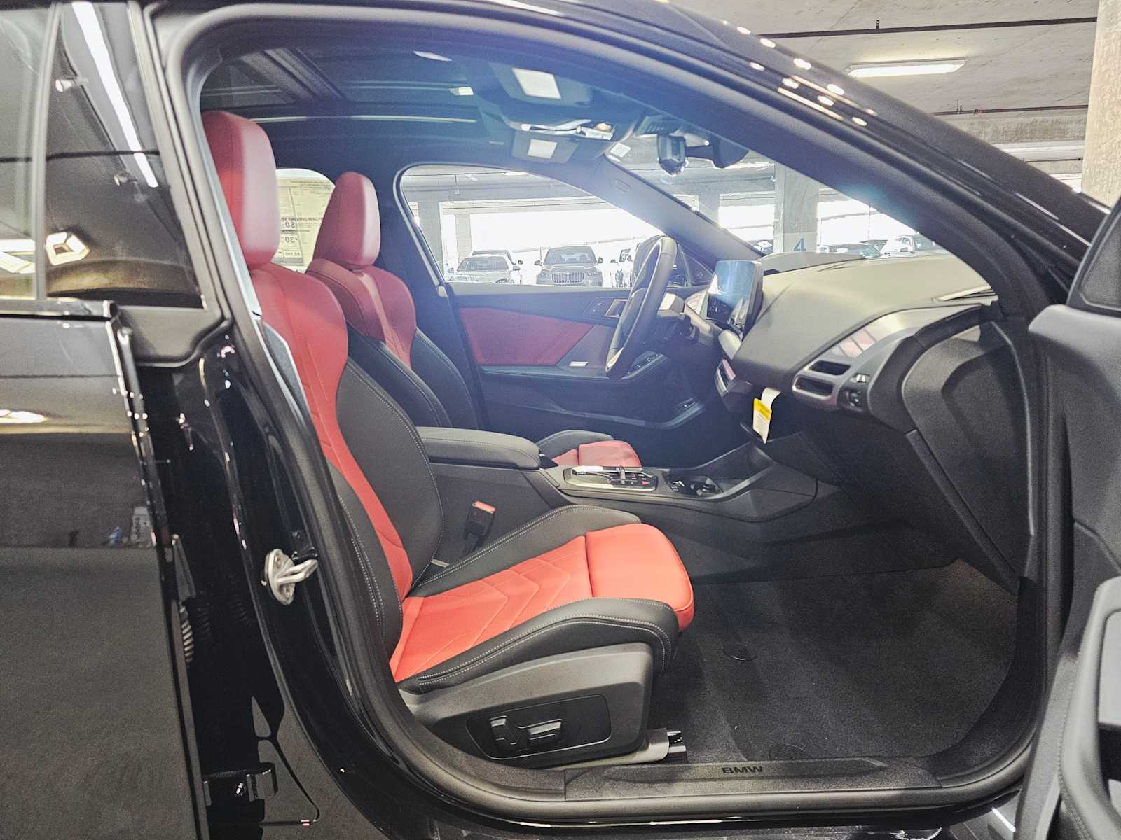 Thumbnail: 2025 BMW 2 Series - 27