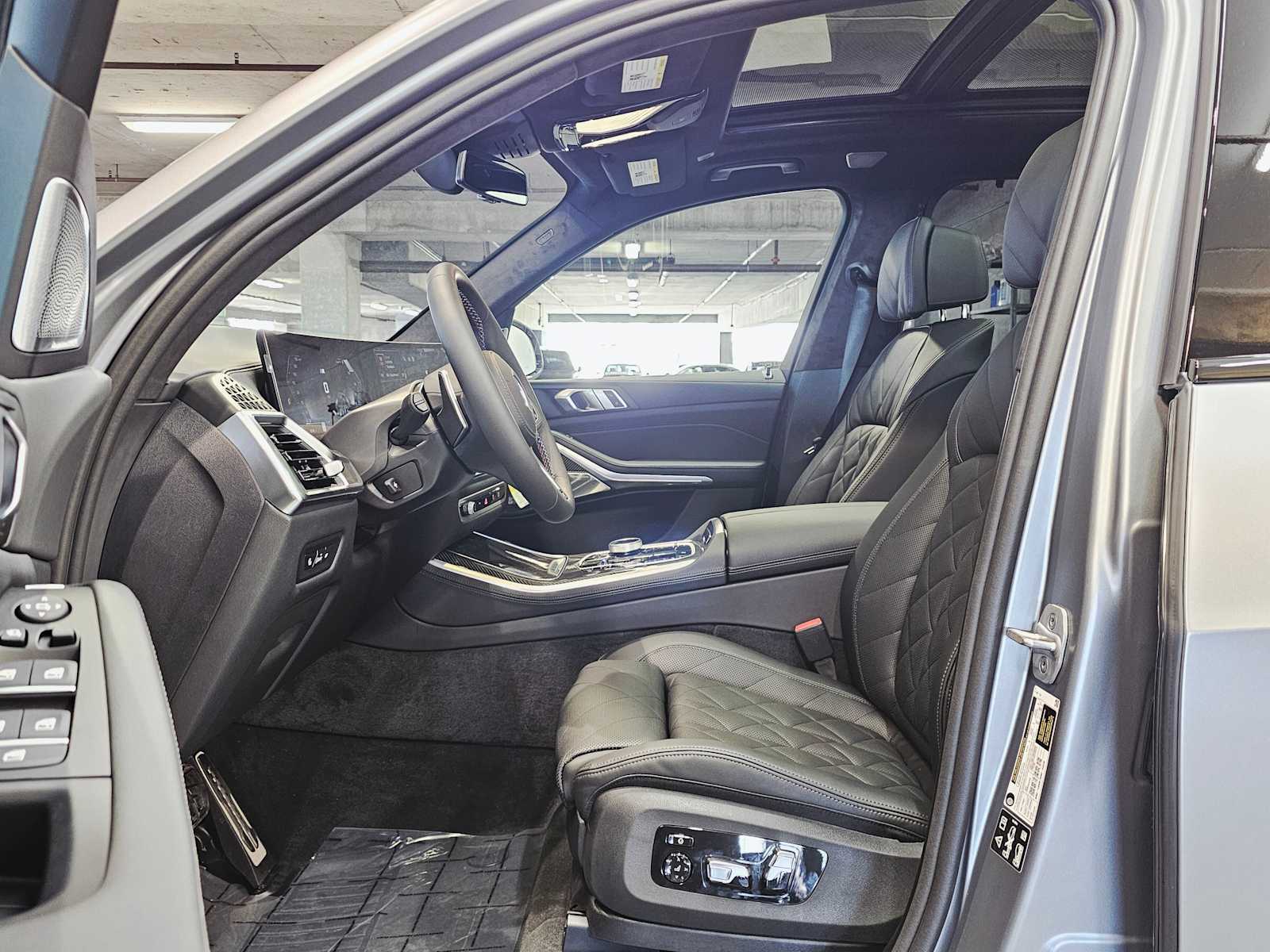 Thumbnail: 2026 BMW X5 - 23