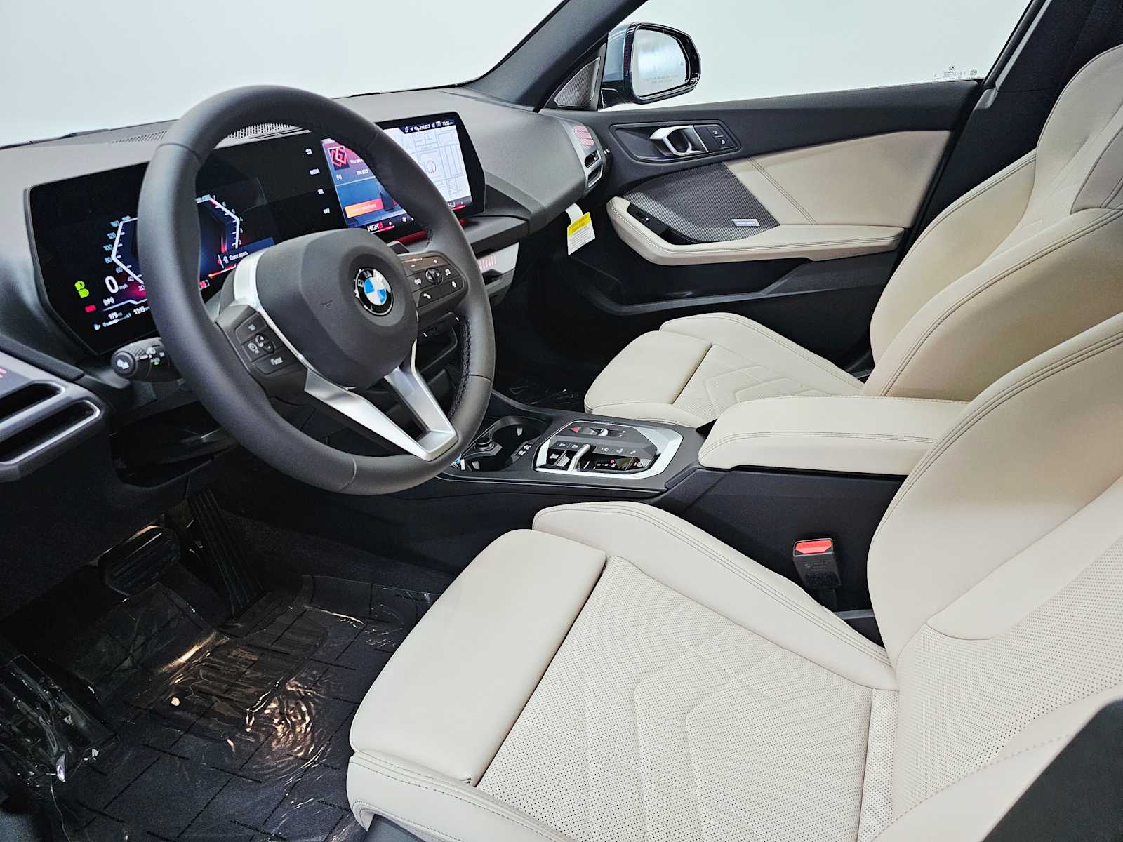 Thumbnail: 2025 BMW 2 Series - 2