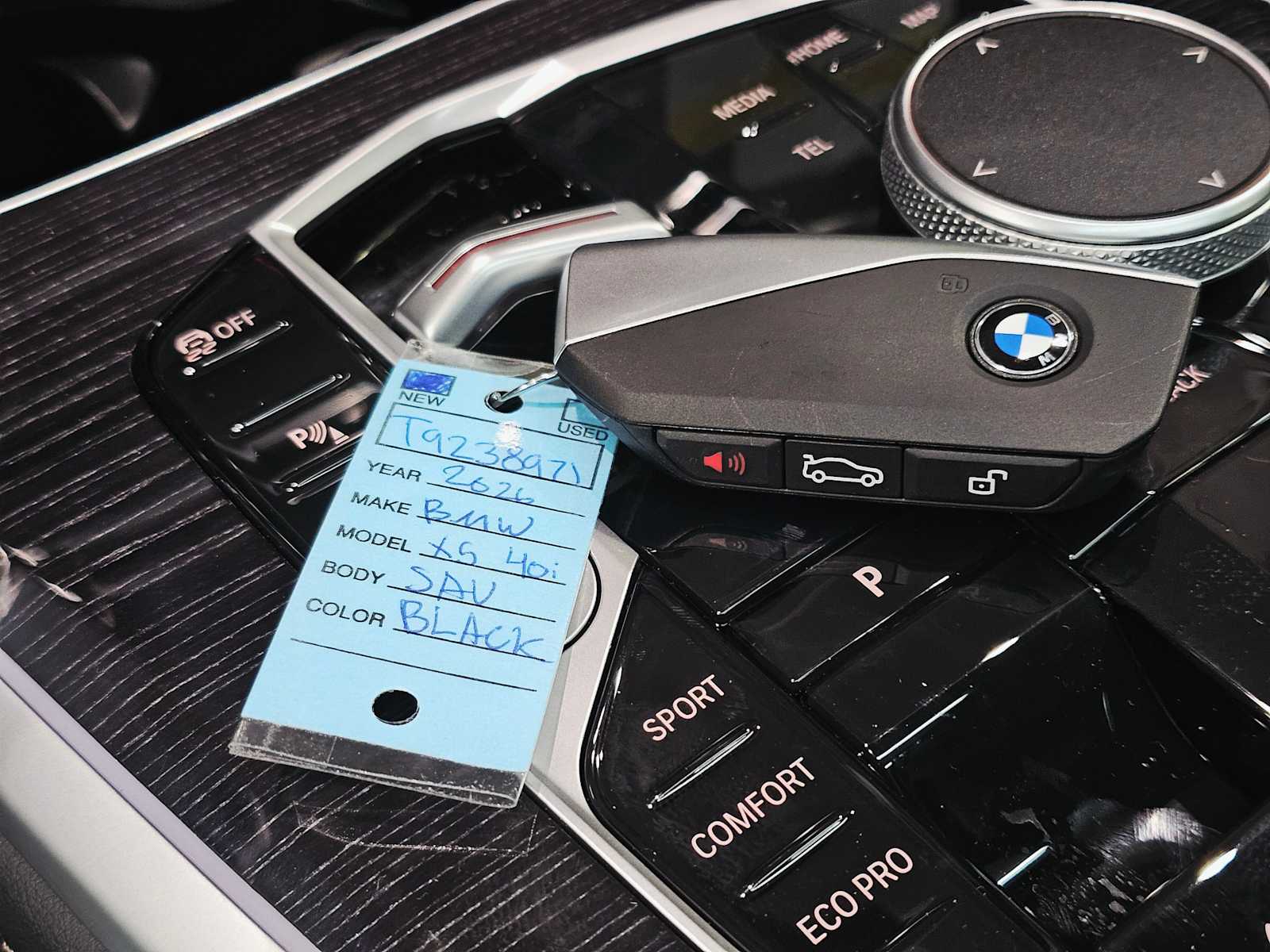 Thumbnail: 2026 BMW X5 - 30