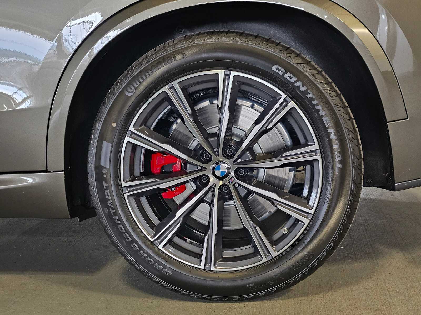 Thumbnail: 2026 BMW X5 - 8