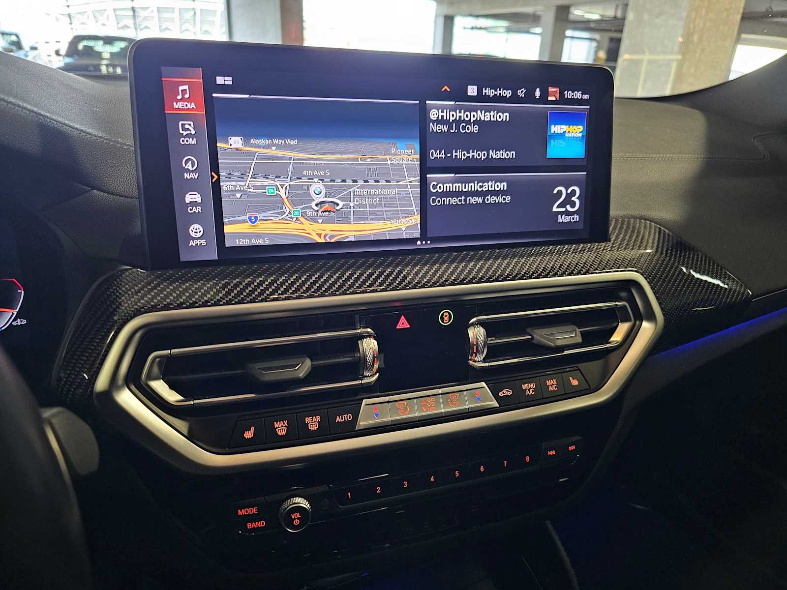 Thumbnail: 2023 BMW X4 - 13