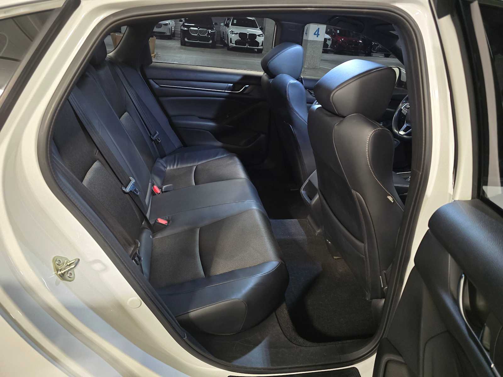 Thumbnail: 2018 Honda Accord - 31