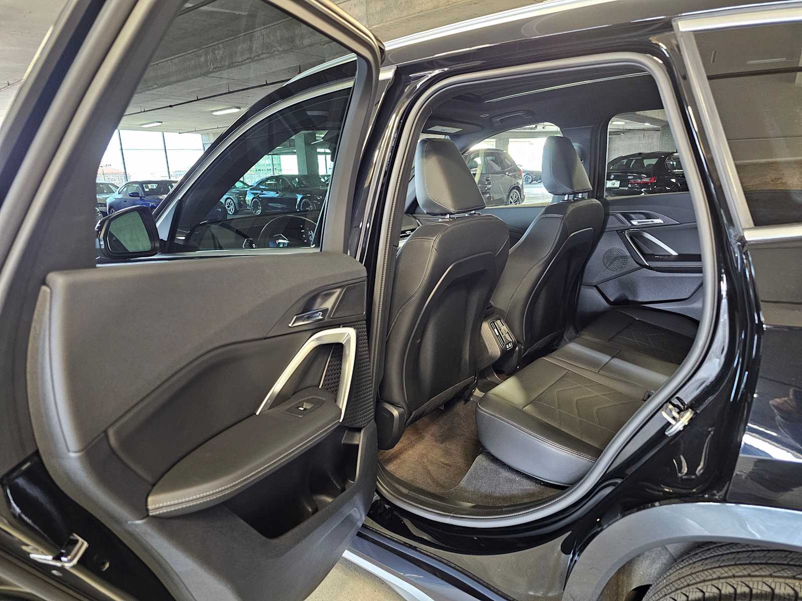 Thumbnail: 2025 BMW X1 - 35