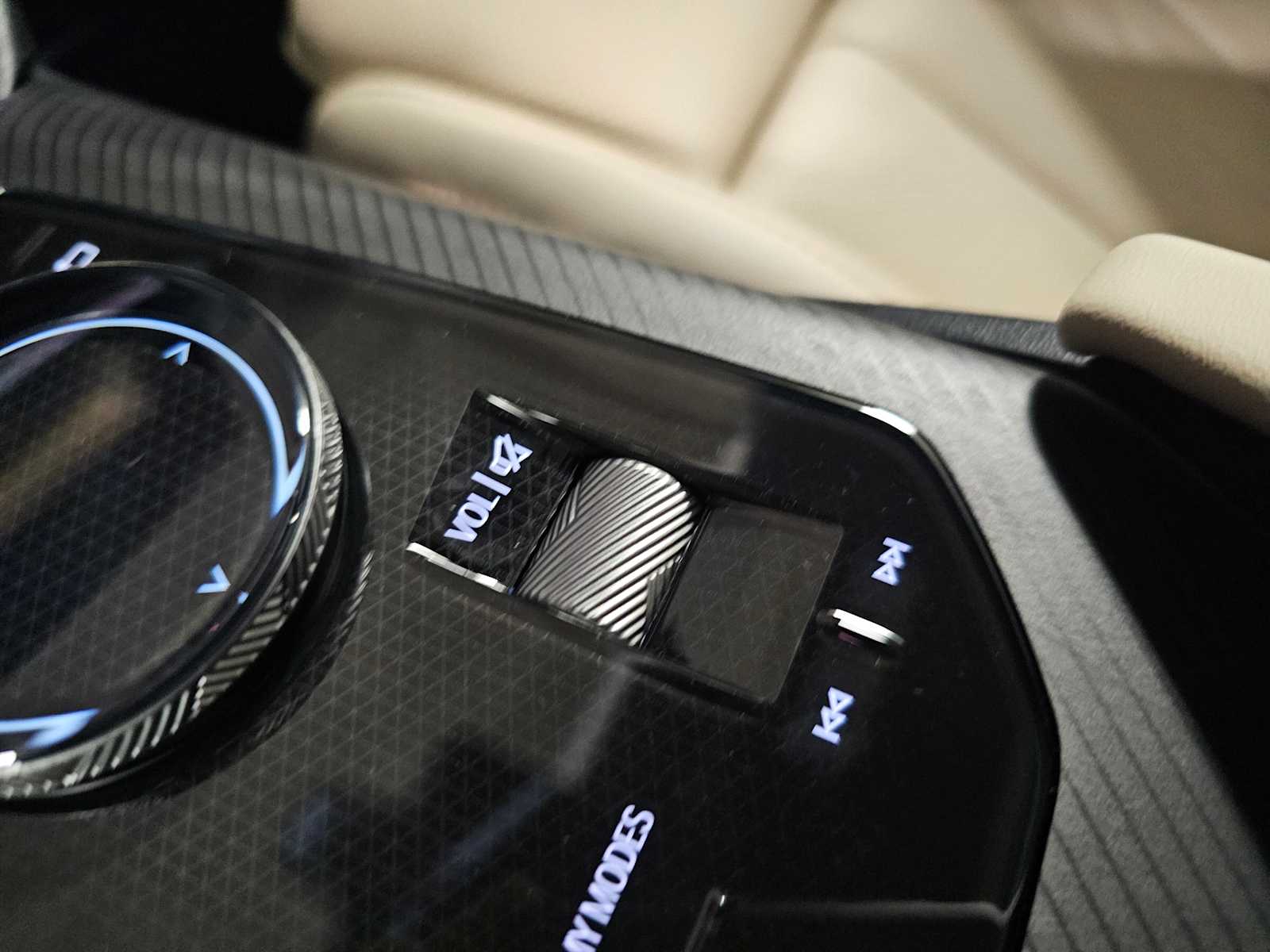 Thumbnail: 2026 BMW X3 - 23