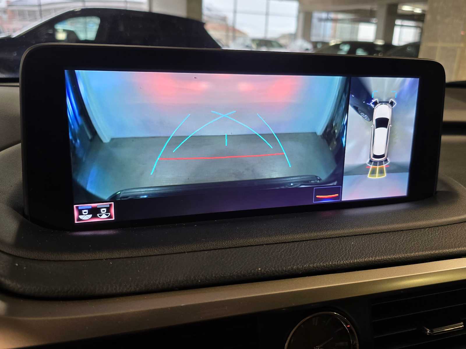 Thumbnail: 2022 Lexus RX - 16