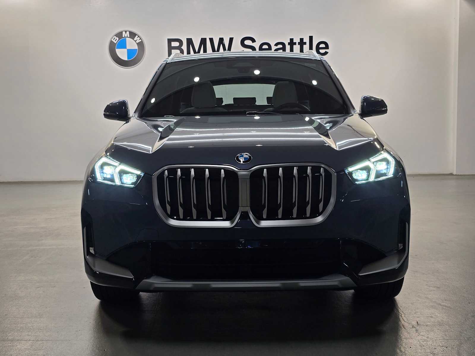Thumbnail: 2026 BMW X1 - 6