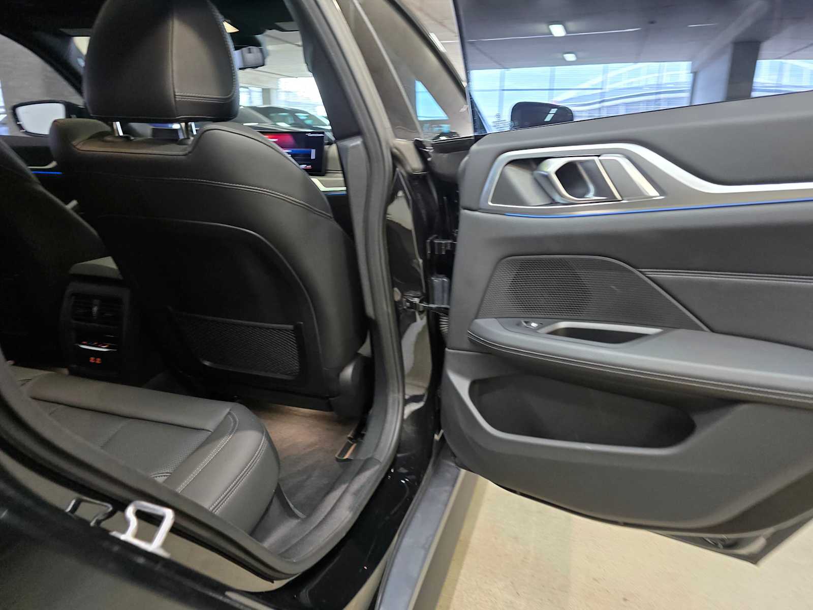 Thumbnail: 2023 BMW i4 - 28