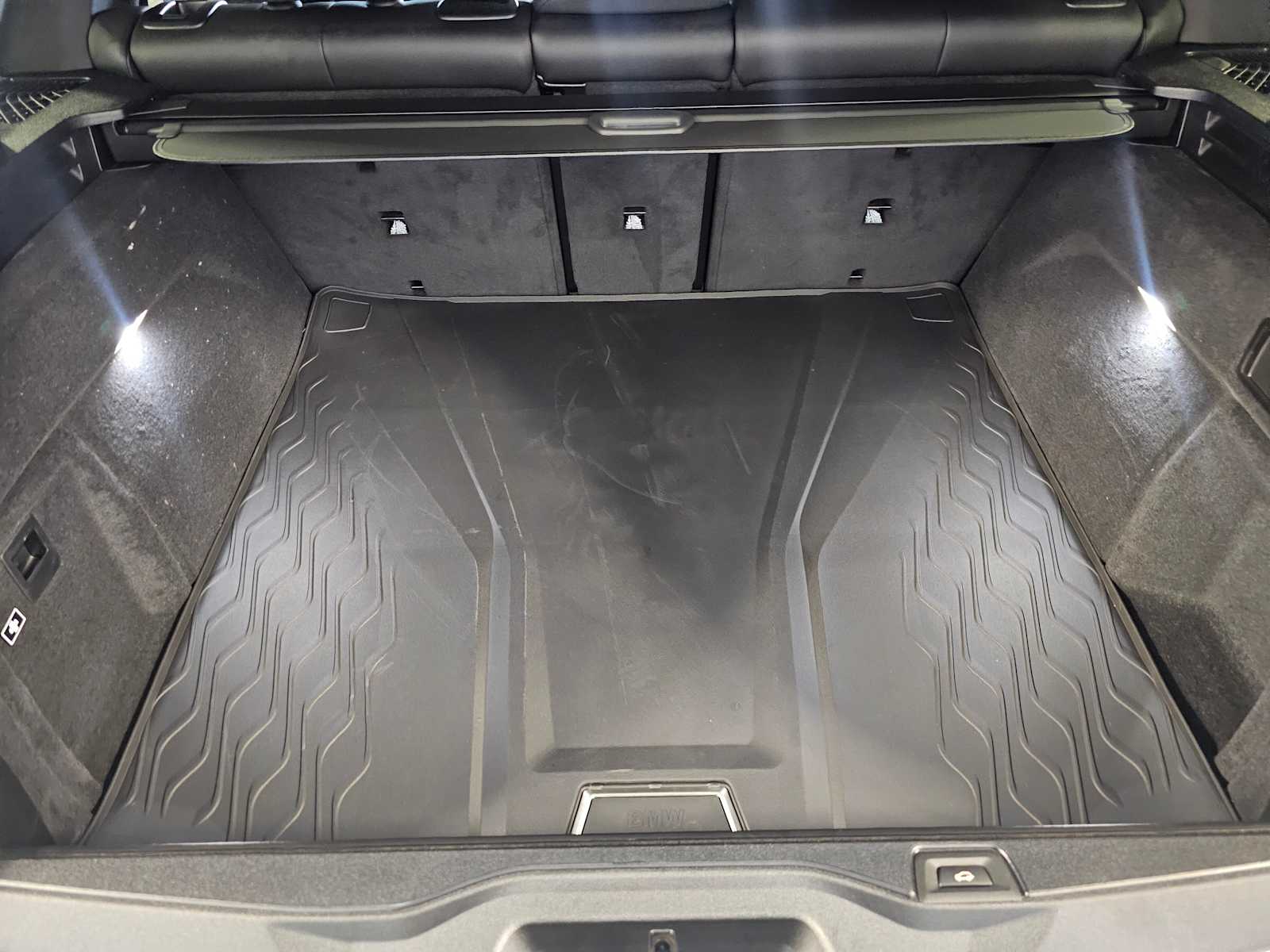 Thumbnail: 2026 BMW X5 - 42