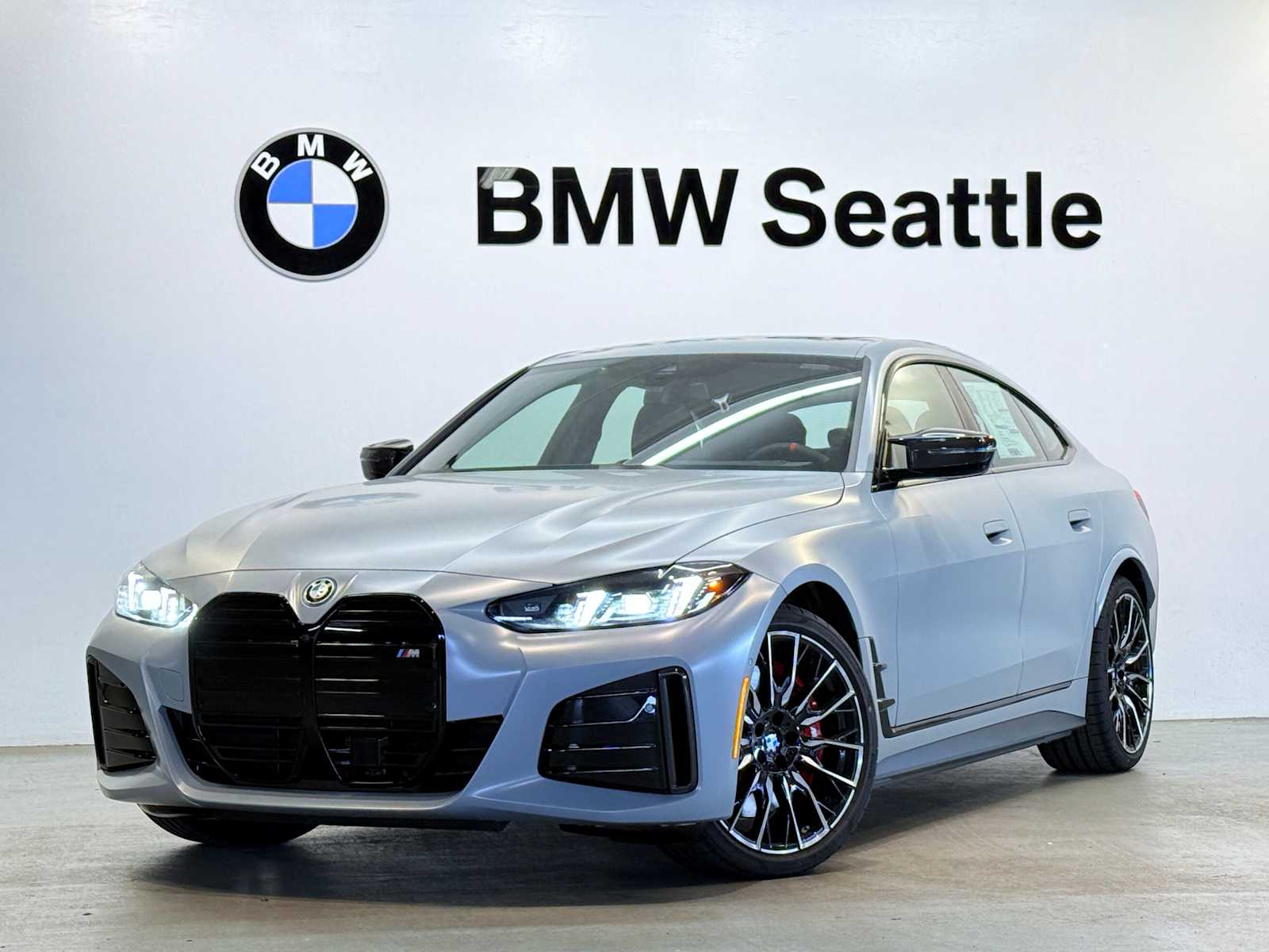 Thumbnail: 2025 BMW i4 - 1
