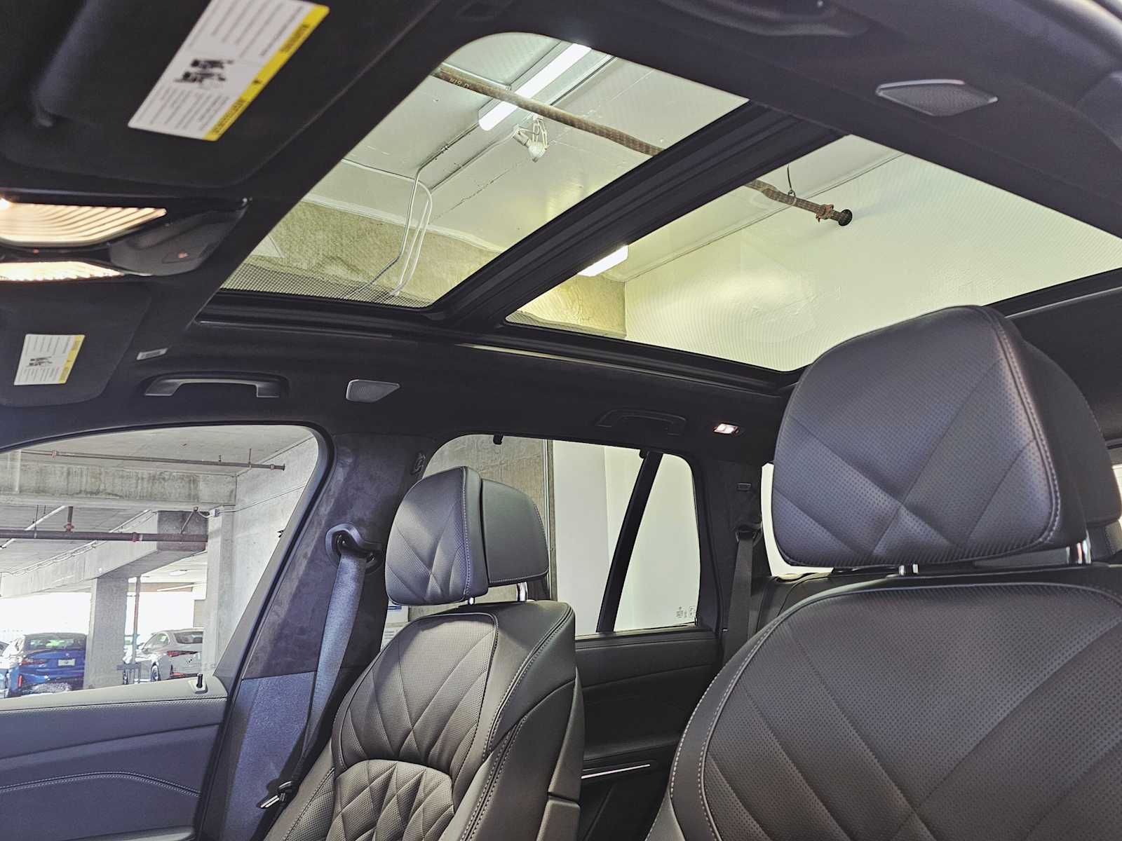 Thumbnail: 2026 BMW X5 - 24