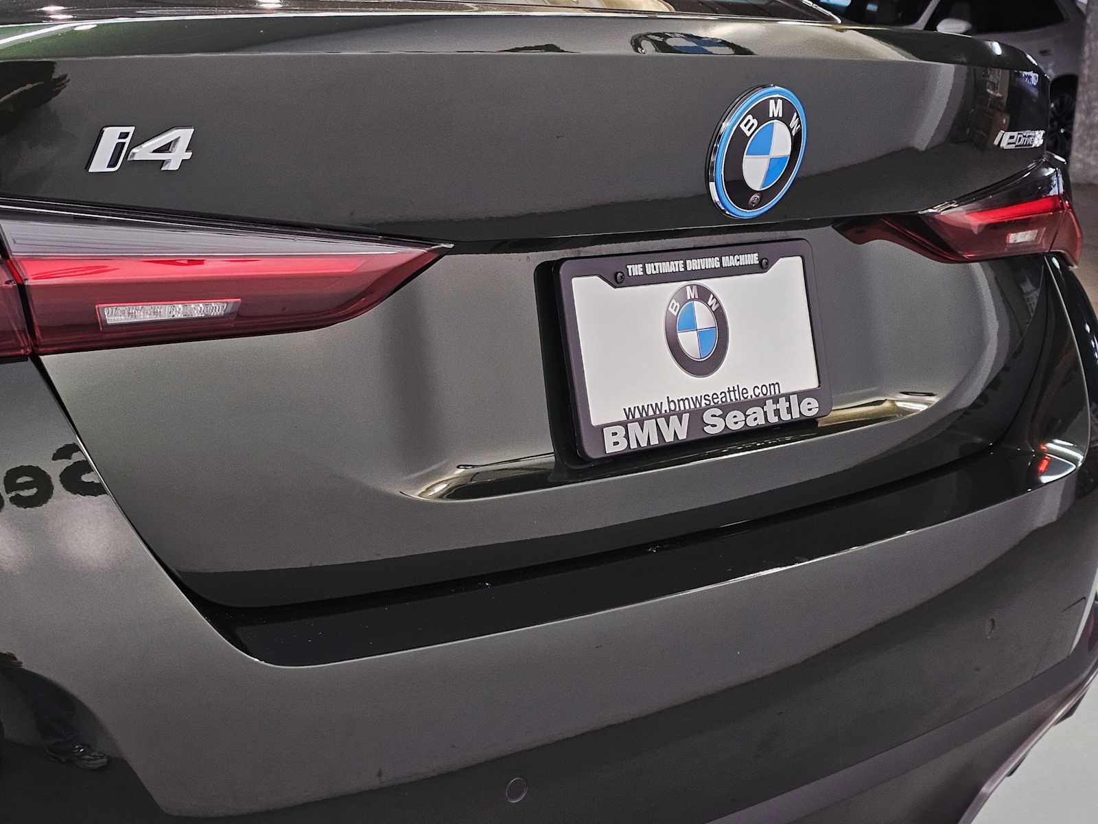 Thumbnail: 2023 BMW i4 - 7