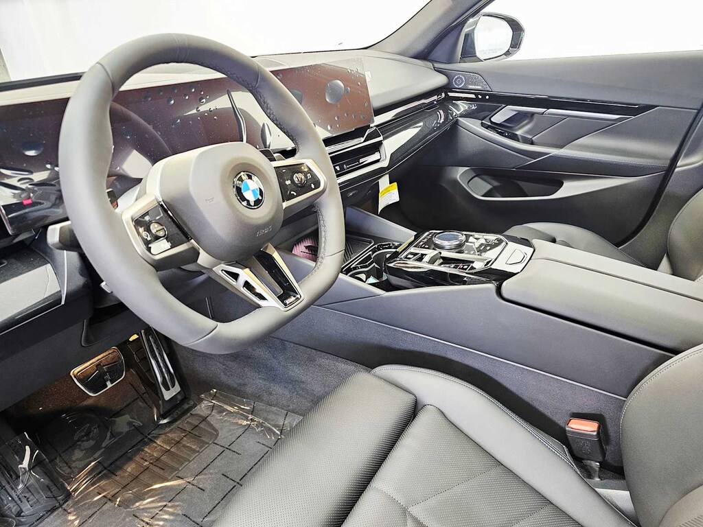 New 2026 BMW 530i xDrive Sedan