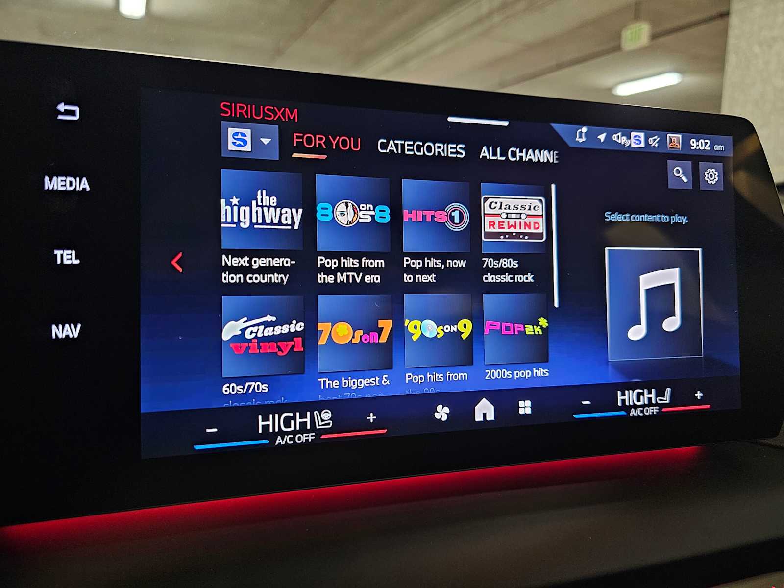 Thumbnail: 2025 BMW 2 Series - 11