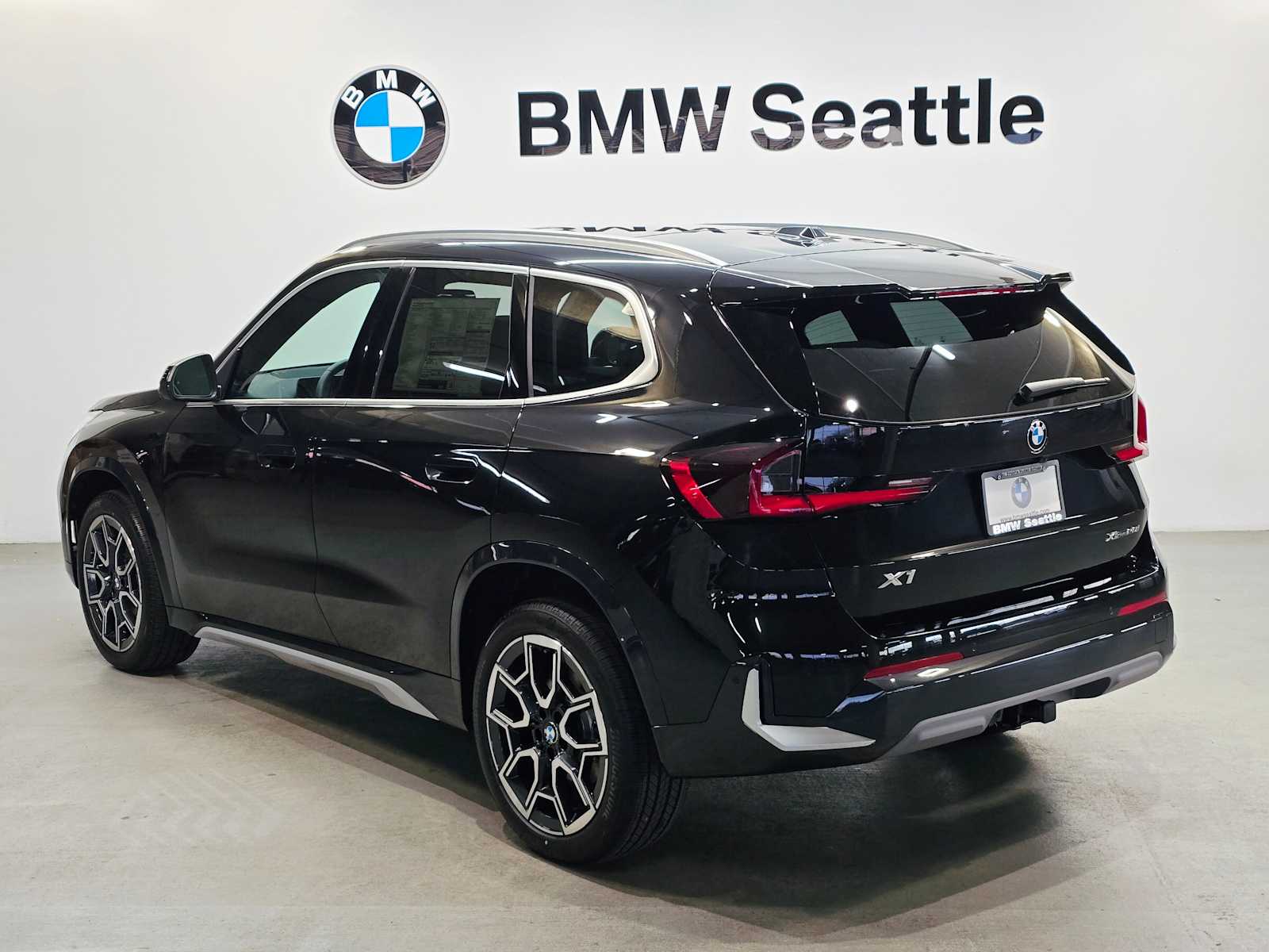 Thumbnail: 2026 BMW X1 - 4