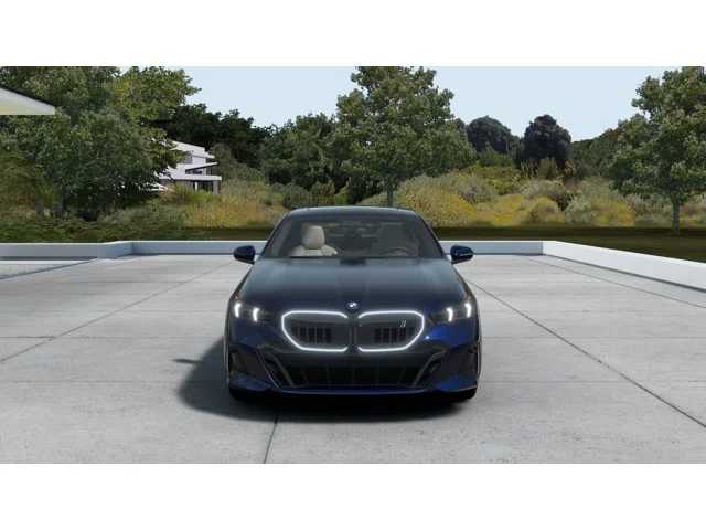 Thumbnail: 2026 BMW i5 - 3