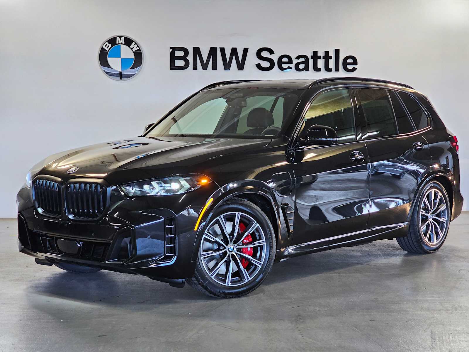 Thumbnail: 2026 BMW X5 - 1