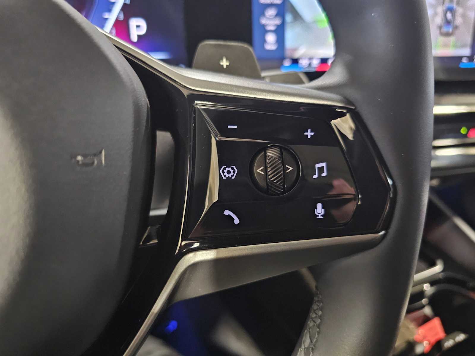 Thumbnail: 2024 BMW 5 Series - 20