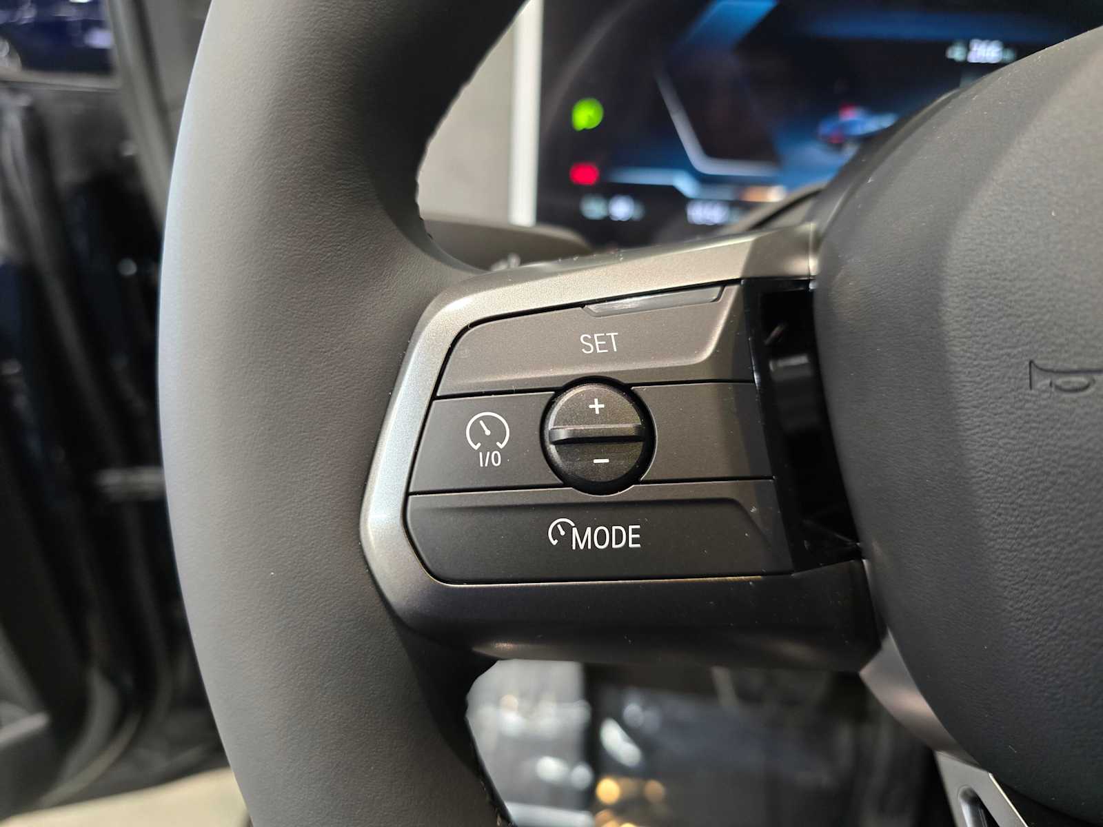 Thumbnail: 2026 BMW iX - 18