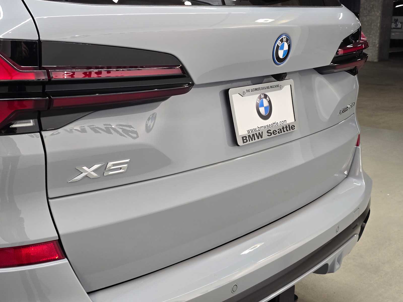 Thumbnail: 2026 BMW X5 - 7