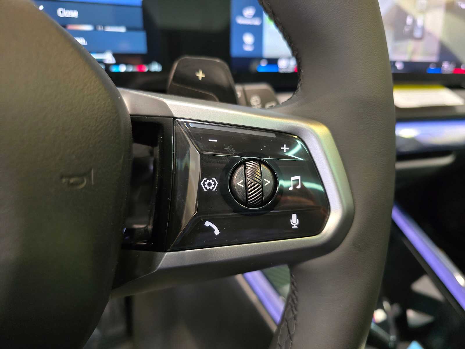 Thumbnail: 2026 BMW X3 - 17