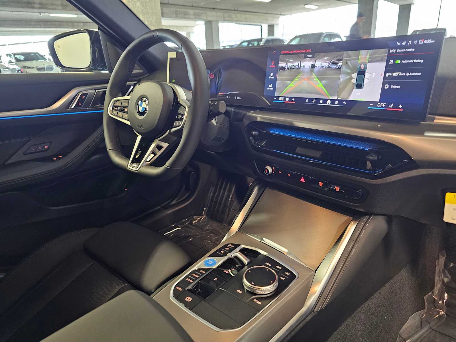 Thumbnail: 2026 BMW i4 - 39
