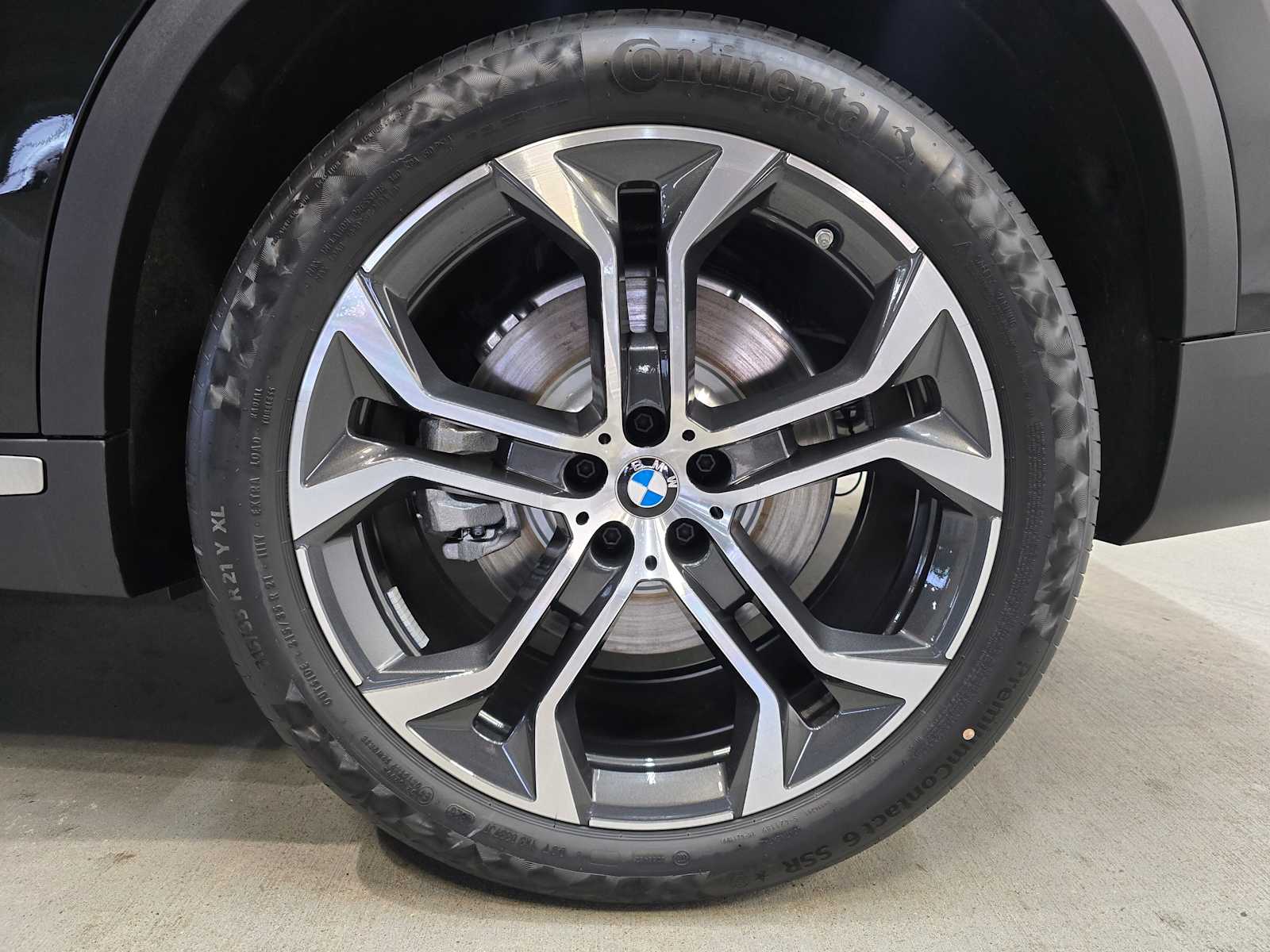 Thumbnail: 2026 BMW X5 - 8