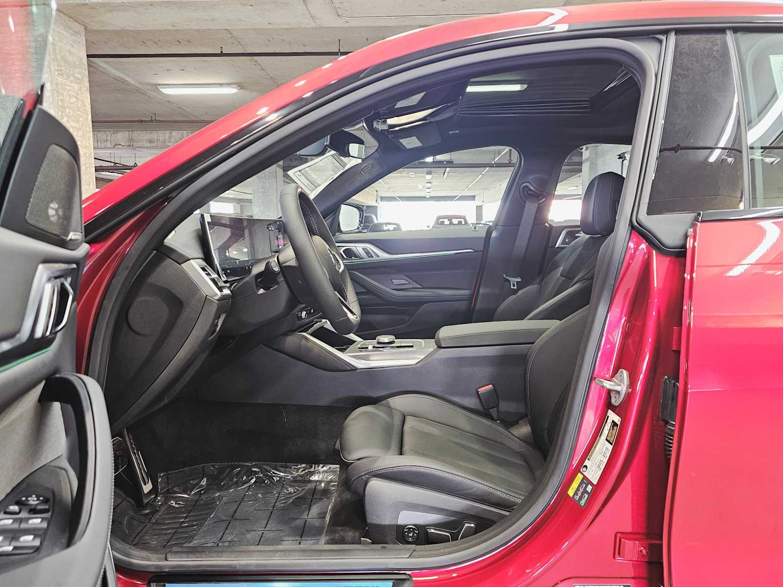 Thumbnail: 2025 BMW i4 - 23