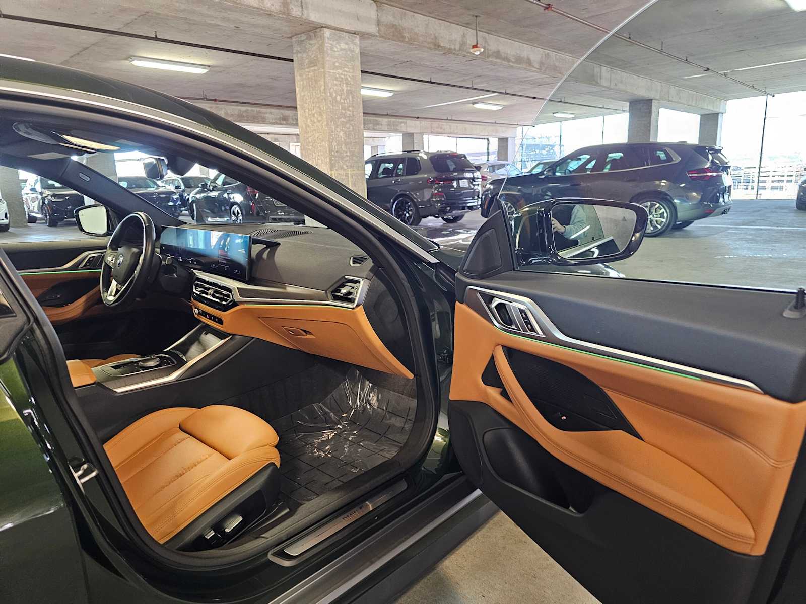 Thumbnail: 2023 BMW i4 - 38