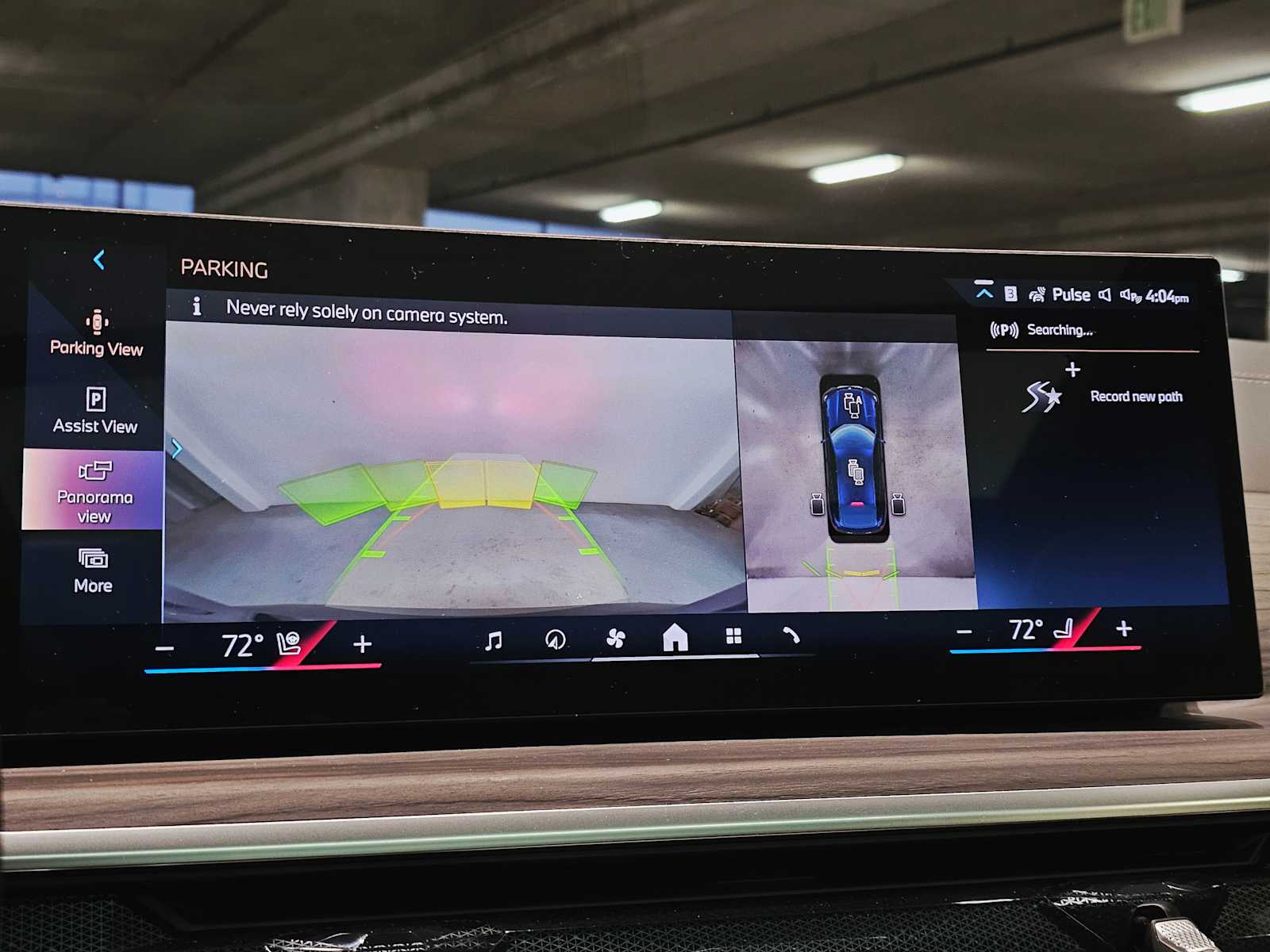 Thumbnail: 2026 BMW X6 - 15